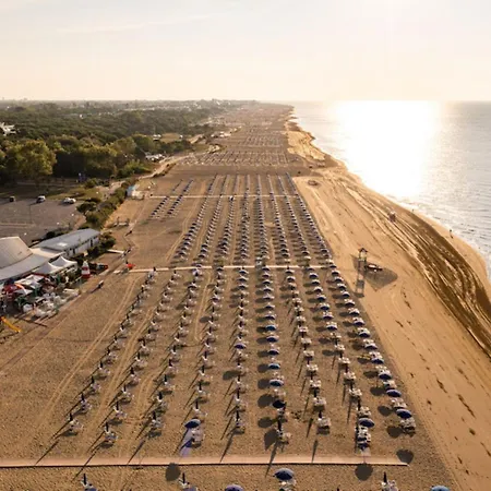 Appartement Cozy 250 Metres From The *